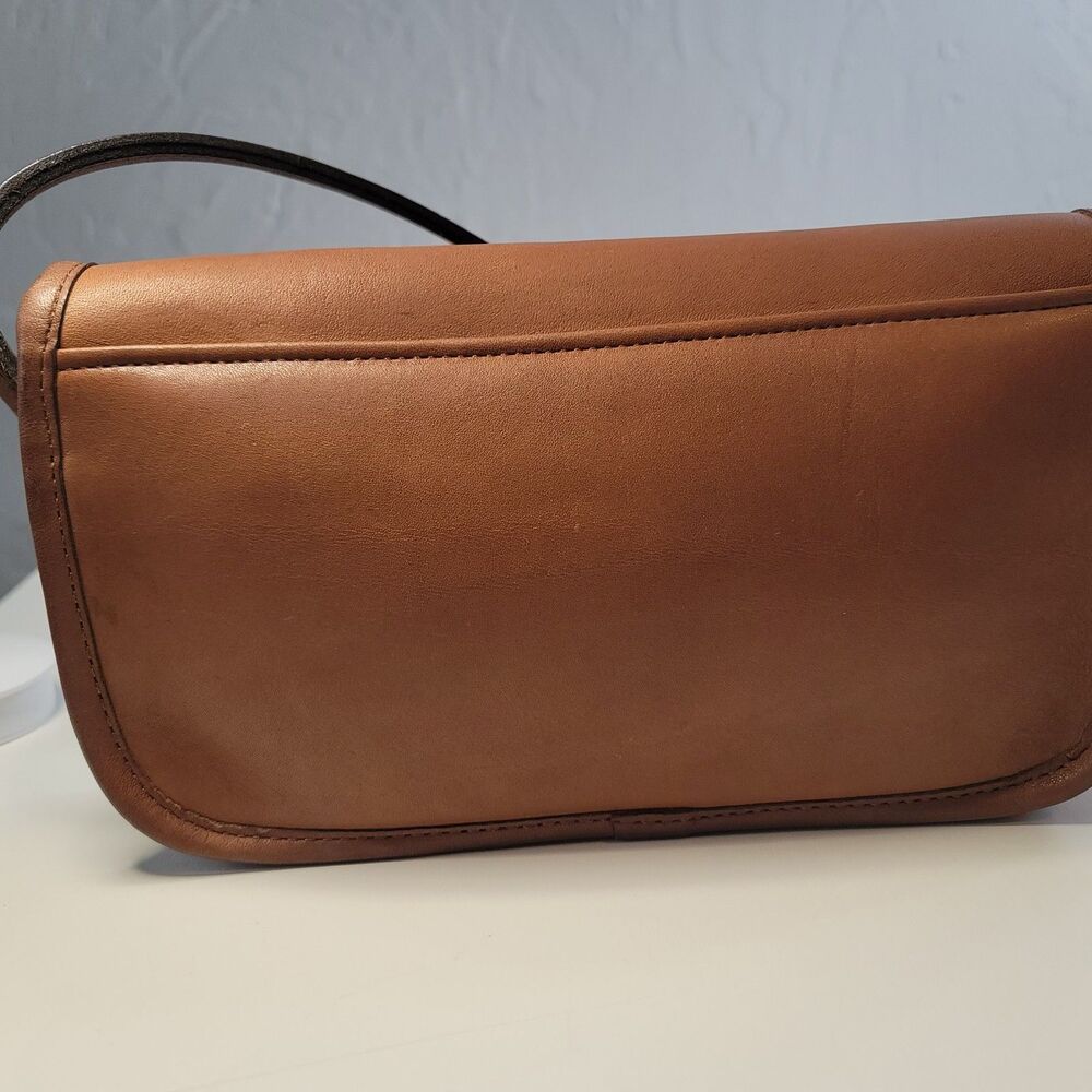 Vintage Coach Dinky Bag NYC Leather Turnlock Crossbody Bag Brown 051-9648 USA - Picture 7 of 12